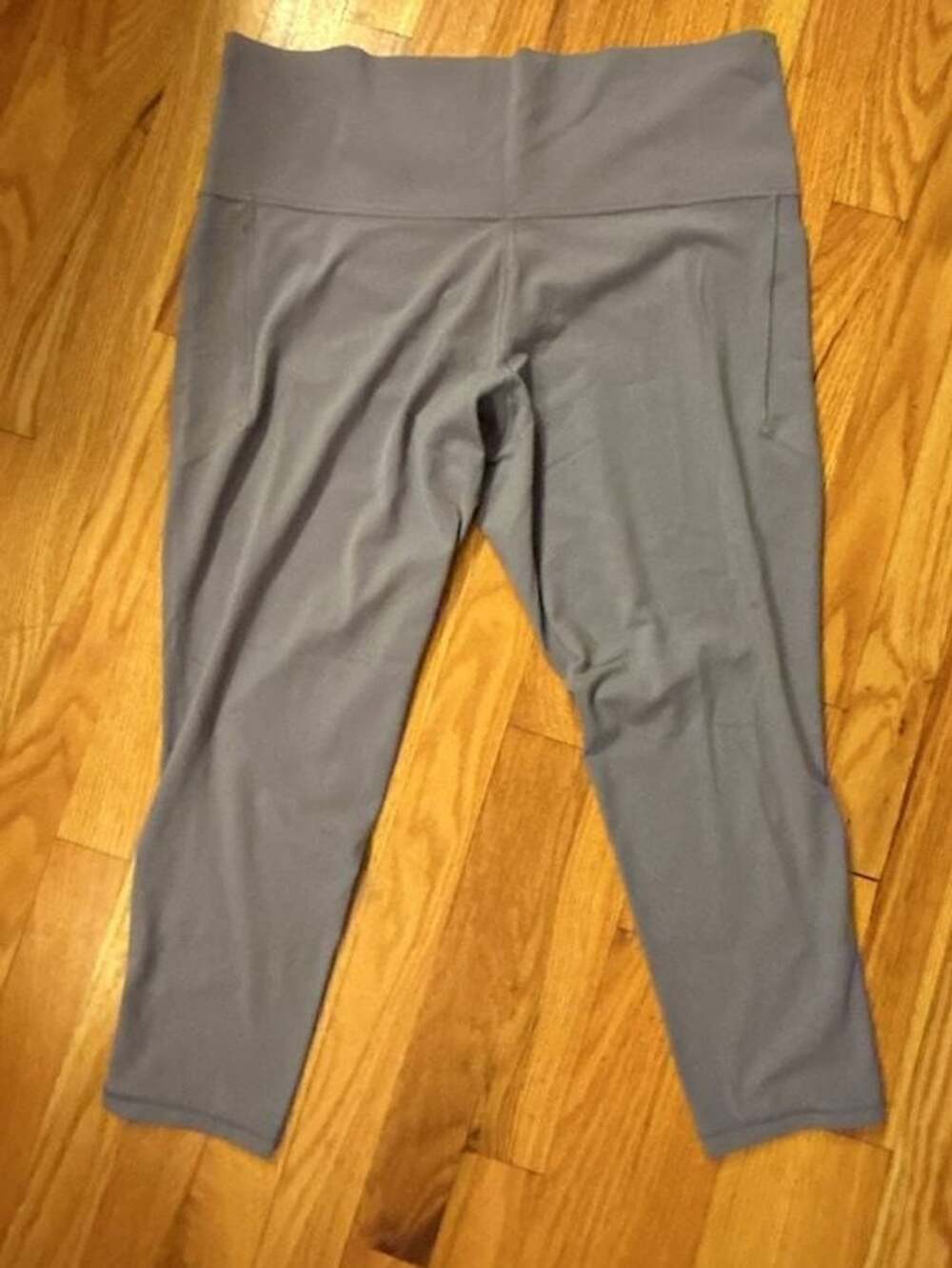 Athleta Salutation Stash Pocket II 7/8 Tight Size 2X Purple